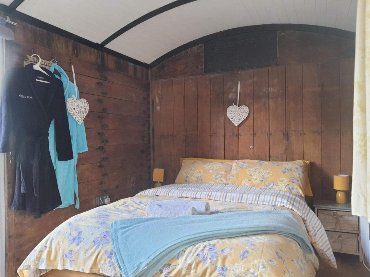 Luxury Cosy Carriage With Electric Private Hot Tub Apartamento Hereford Exterior foto